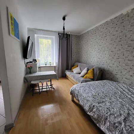 Apartament Rozlucka Wawa Pulse Express Stadium Great Location Close To City Center With Free Street Parking Nearby-2