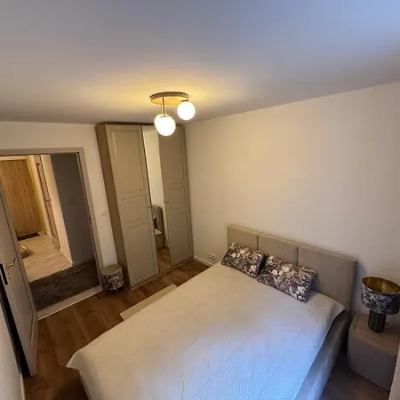 Apartament - Mieszkanie przy Centrum Zdrowia Dziecka - Warszawa Międzylesie - Dzięcieliny 15-2