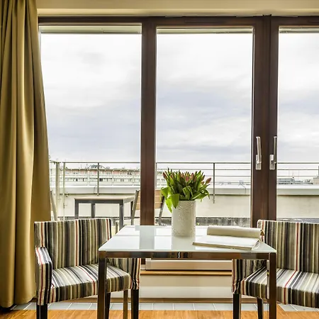 Triton Park Apartments-3