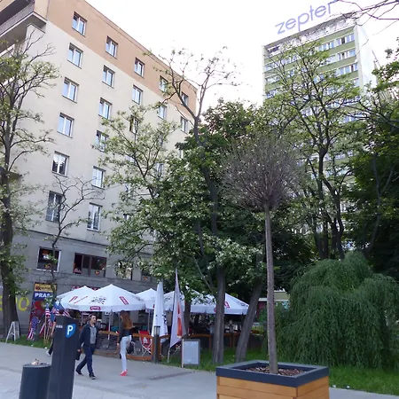 Hosapartments City Center-3