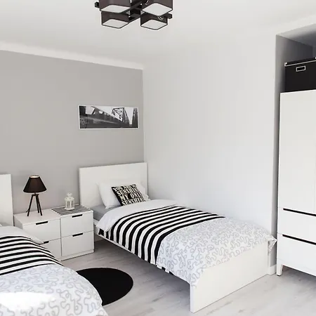 Warsawrent Apartamenty Centralna-2