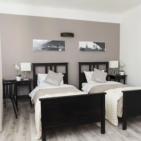Warsawrent Apartamenty Centralna-2