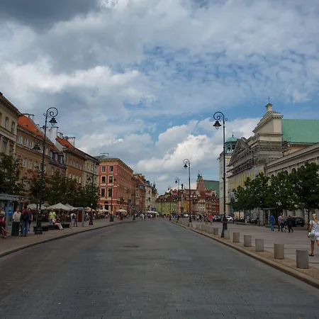 Safestay Warsaw Old Town-3