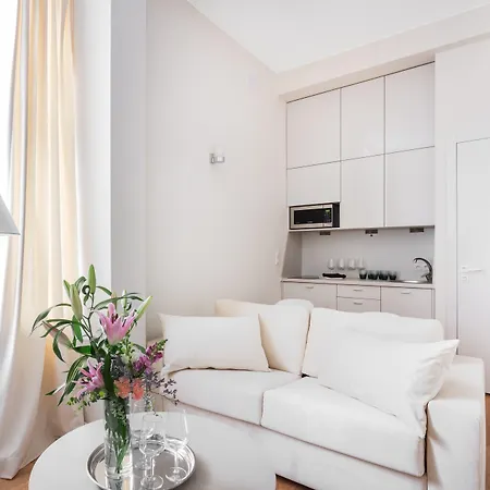Luxury Apartment 60-3