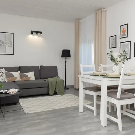 Metro Plac Wilsona Cozy Apartments By Noclegi Renters-2