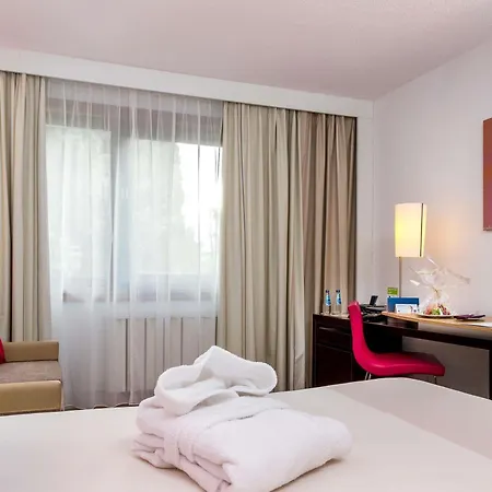 Novotel Warszawa Airport-2