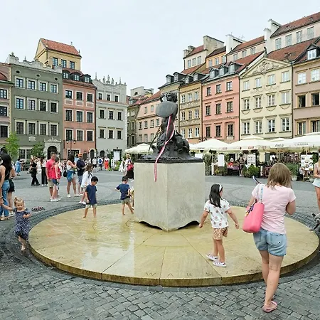 Urbannestgroup - Old Town - Stare Miasto - Celna 2-3