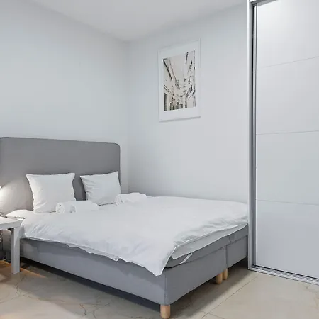 Rentplanet - Apartamenty Na Pradze-2