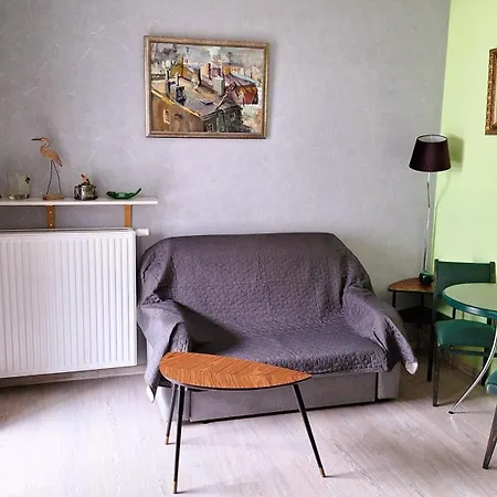 Green Wilanow Apartment With Free Parking-3
