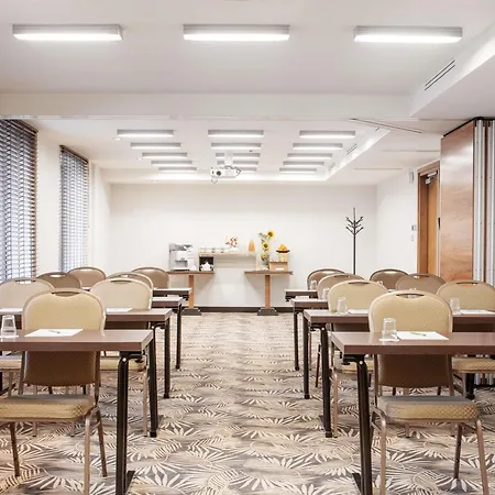 Mercure Warszawa Airport-3
