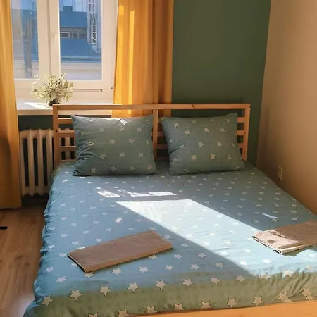 Hostel Oliwka - Metro Świętokrzyska-3