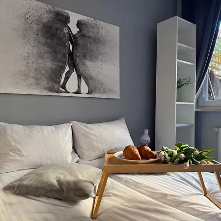 Cosy Apartment Near To The Chopin'S Airport Cybernetyki 2C-2