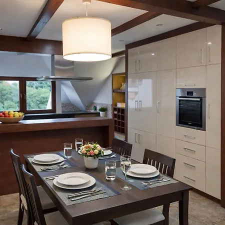 Two-Level Sielecka Apartment-2