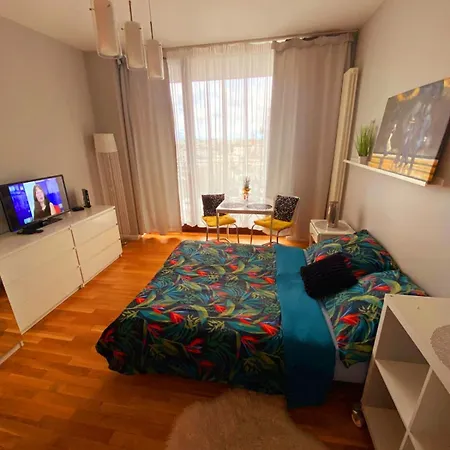 Homecomfort Apartament Adonis-2