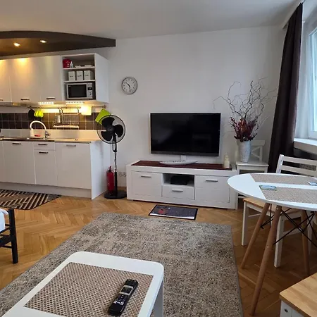 Like Home Flat B-2