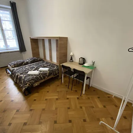 Fantastic-Inn Warszawa - NS38-2
