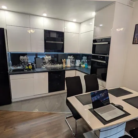 Warsaw Bemowo Prestige Apartment - Fast Wifi-2