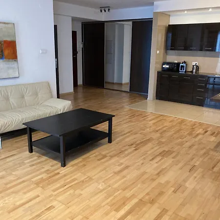 Platinum Towers Hotel Apartments With Parking-3