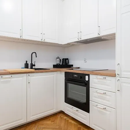RentPlanet - Apartament Chmielna-2