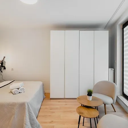 Urban Apartaments - Great Location - City Center - Towarowa А-2