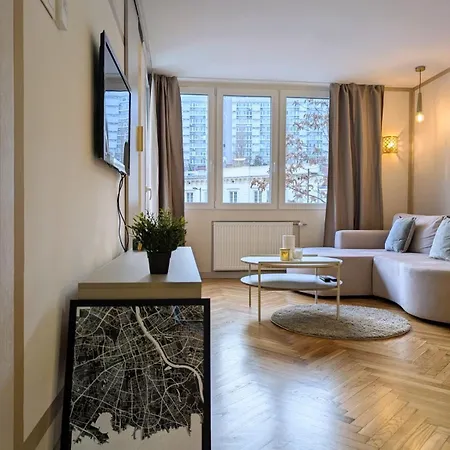 The Golden Frame By Cooee Apartments-3