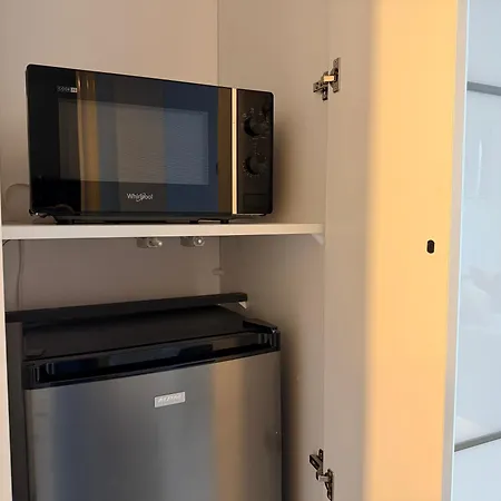 Ohmyhome Bagno 5-3