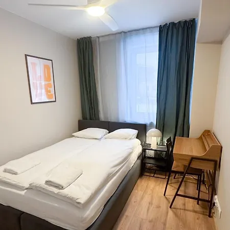 Warsaw City Haven Private Rooms-2