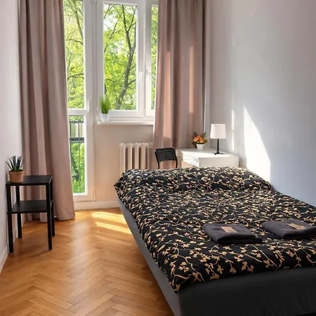 Warsaw Center Classicrooms-3