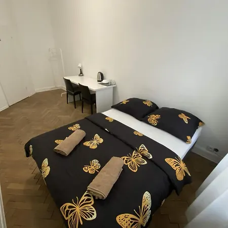 Fantastic-Inn Warszawa - Okolnik-3