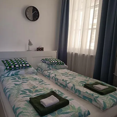 Przytulny Apartament Przy Barbakanie-2