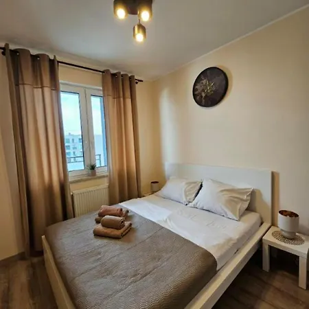 Apartments 24H-3