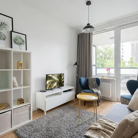 Urban Chic - Pereca Residence Cozy & Stylish Apartment In Central Warsaw-2