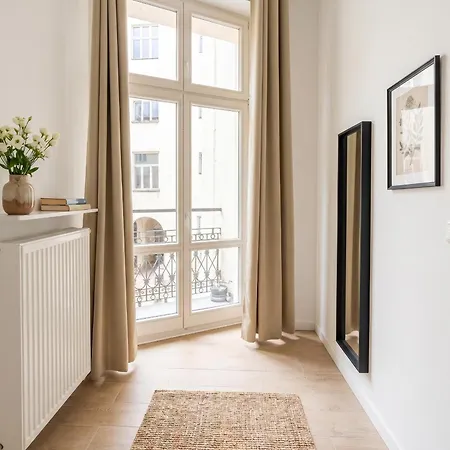 Luxury Design Apartments On Poznanska Street In The Center Of Warsaw-2