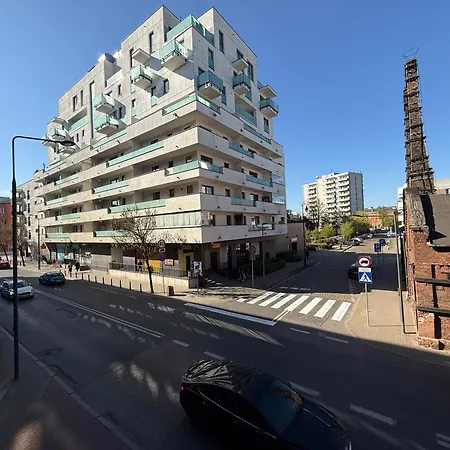 Apartments, Warsaw, przy metro Szwedzka-3