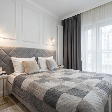 Mennica Residence Deluxe - Golden Apartments Warsaw-3