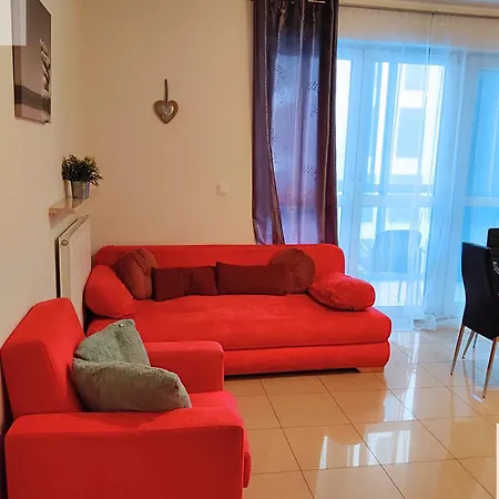 Senator Warsaw Apartments-2