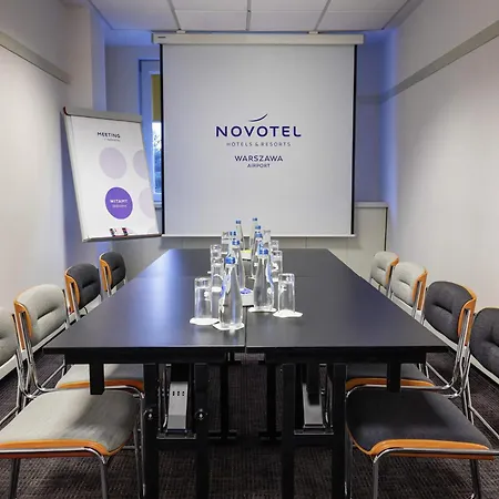 Novotel Warszawa Airport-3