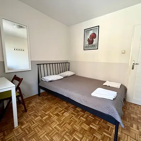 Lama Rooms-3