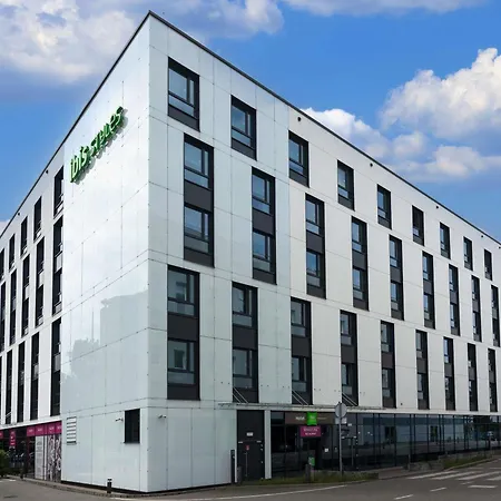 ibis Styles Warszawa Centrum-2
