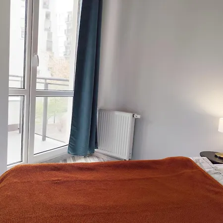 Airport Apartments-2