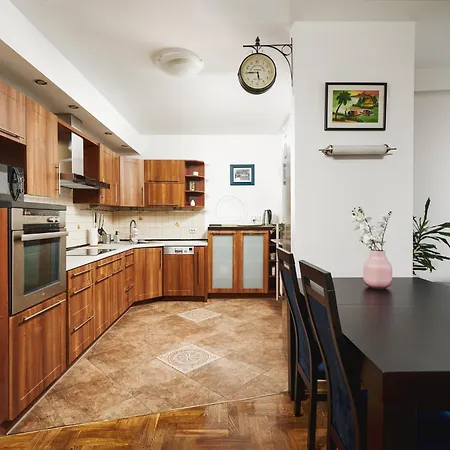 Lumina spacious apartment near the Warszawa Zachodnia station-3