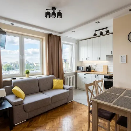 Labo Apartment Platynowa-2