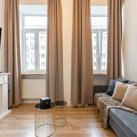 Golden Apartments Warsaw - Stylish Luxury, Złota Street-2