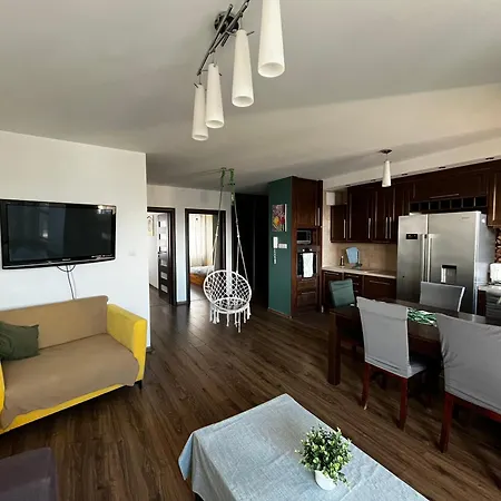Cora Lego Apartment City View near Stadium&Sinfonia Varsovia Optional Parking-3