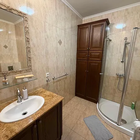 WB2 Wyrafinowany luksusowy apartament w centrum-3