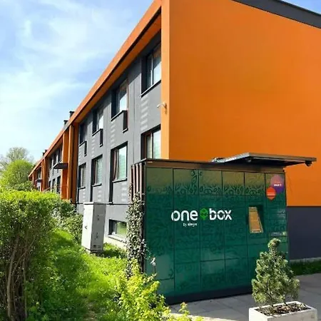 Quiet Apartment Near The Park, Metro, Centre, Wi-Fi - By Hik Apartments-3