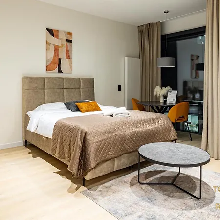 Towarowa Square Residence-3