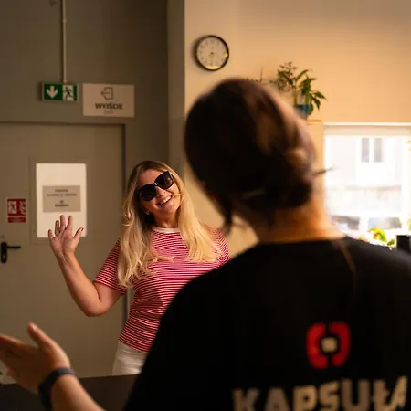 Kapsuła Hostel Warszawa-2