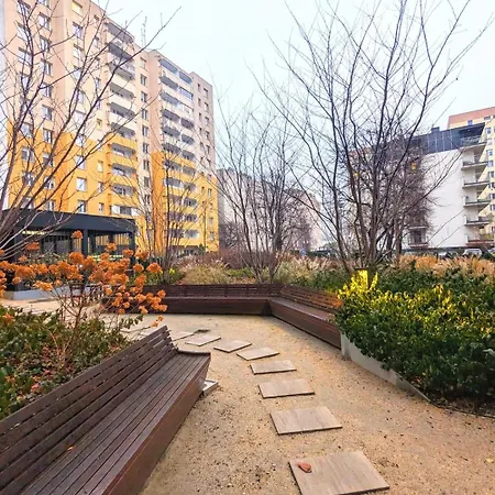 Spacious & Modern 3Br-2Ba Apt-2