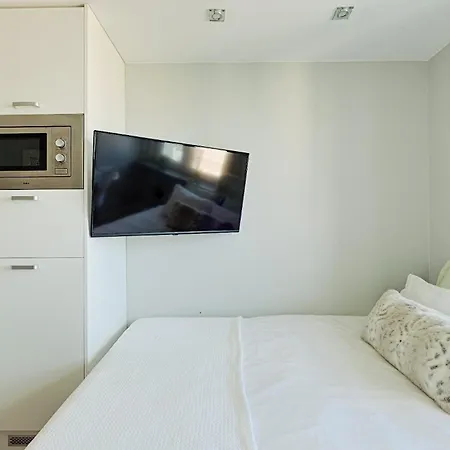 Lobby 55 - Ac And Smart Tv-2